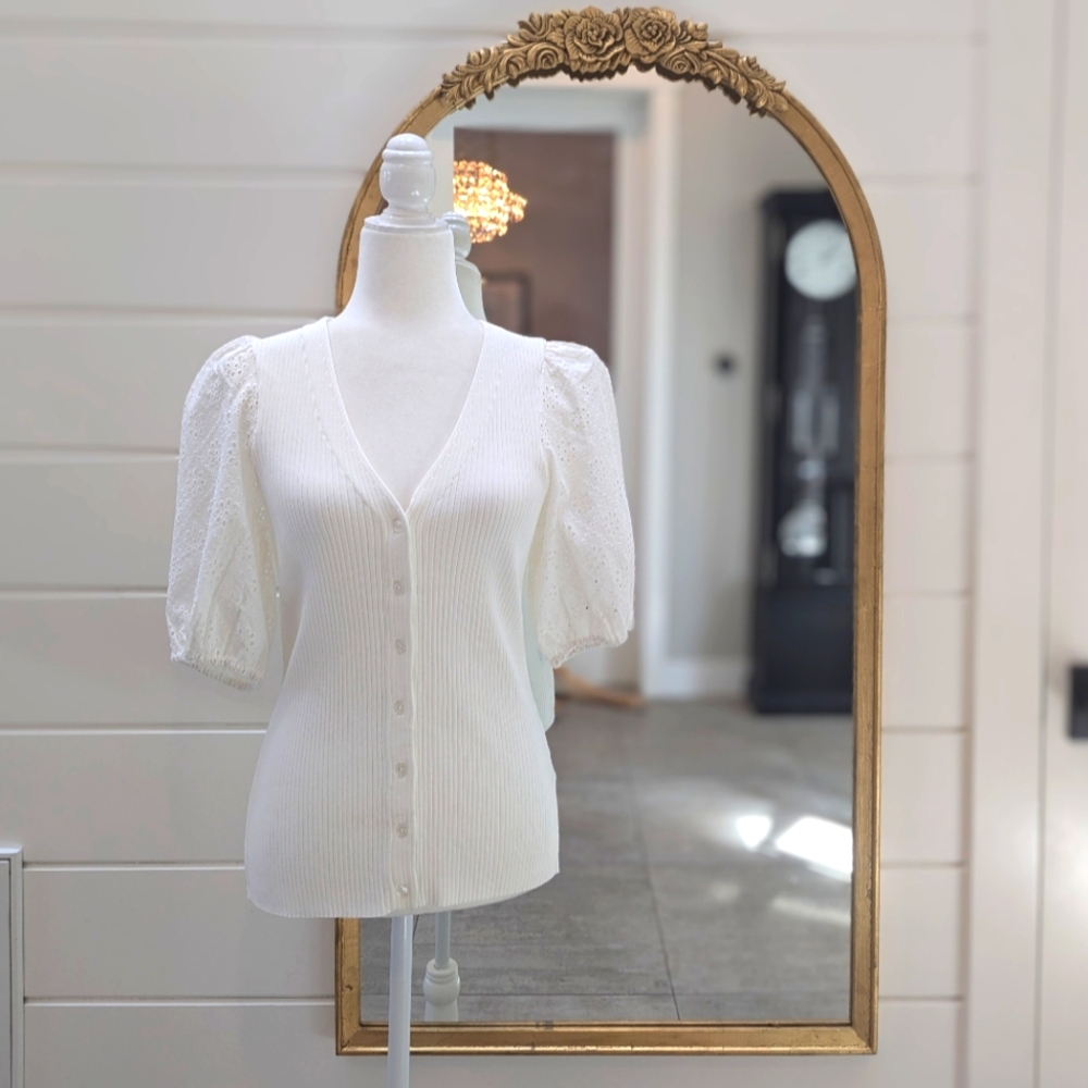 Boston Proper V Neck Sweater, size small